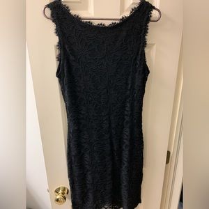 Lace sheath dress, Large